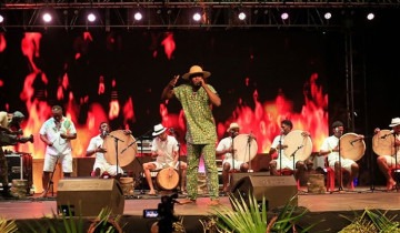 “nou kreol, souf nou nasion”: a documentary film on kreol morisien